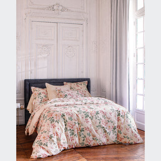 Anne De Solene Alcove Luxury French Bed Linens - Bed