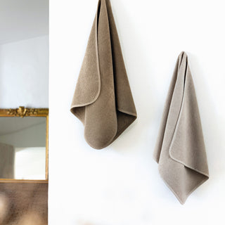 Graccioza Bee Waffle Bath Towels