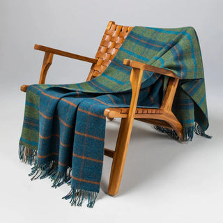 Johnstons of Elgin Double Face Lambswool Throw