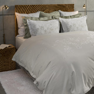 Celso de Lemos Trianon Bed Linens