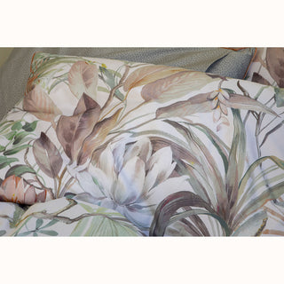 Anne De Solene Palmaria Luxury Bedding - Sham Detail