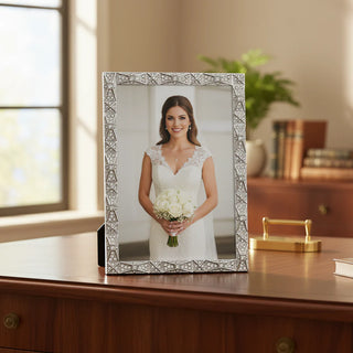 Olivia Riegel Remy Frame