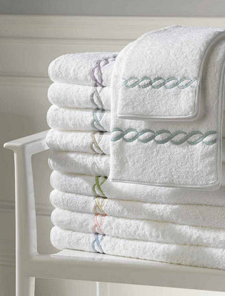 Matouk Classic Chain Emboidered Terry Towels